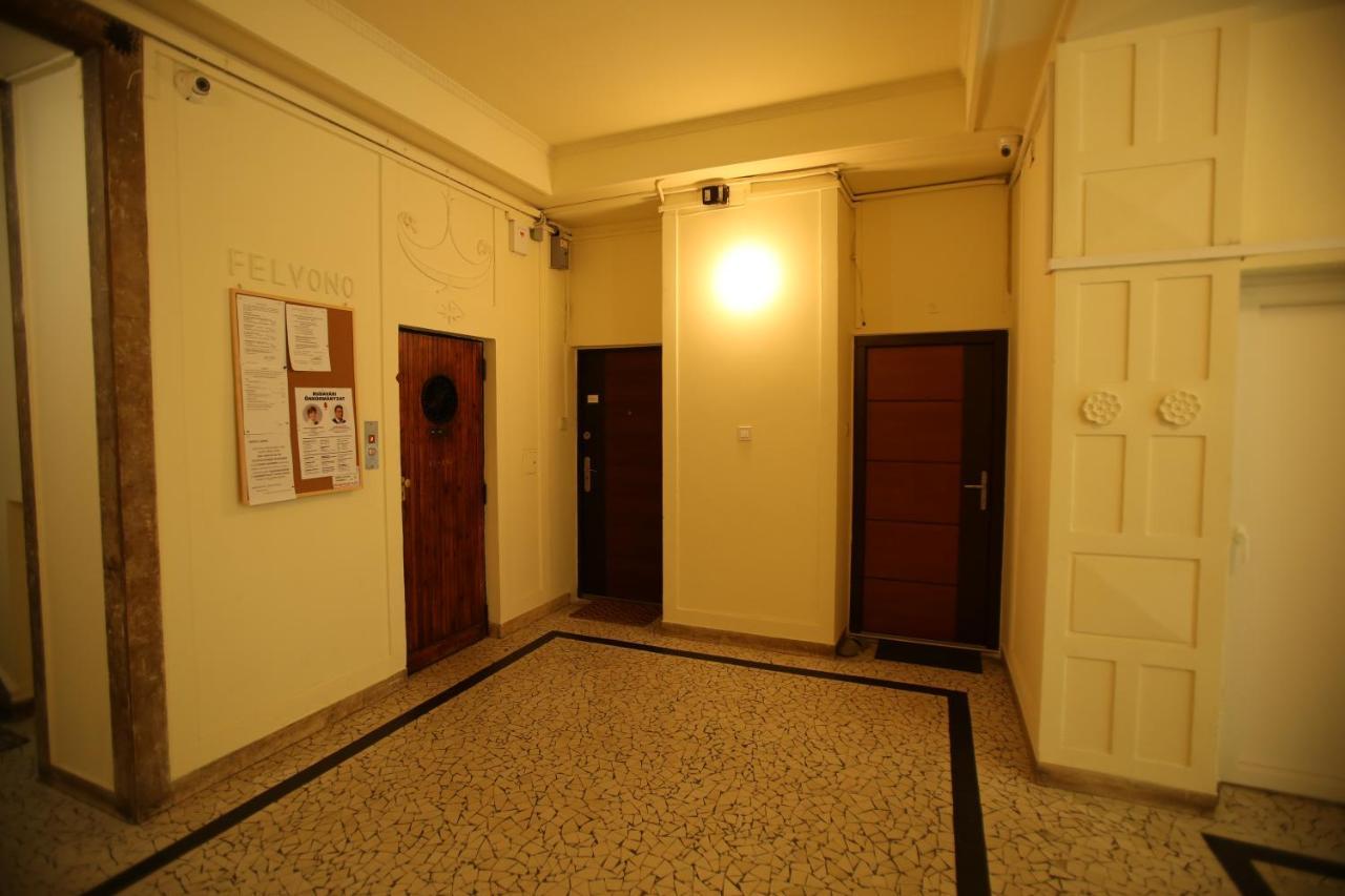 Castle Courtyard Hideaway Appartement